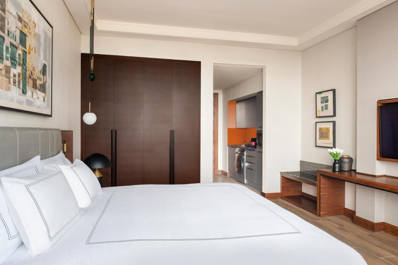 Swissotel Living Jeddah Ngoại thất bức ảnh A room at the hotel