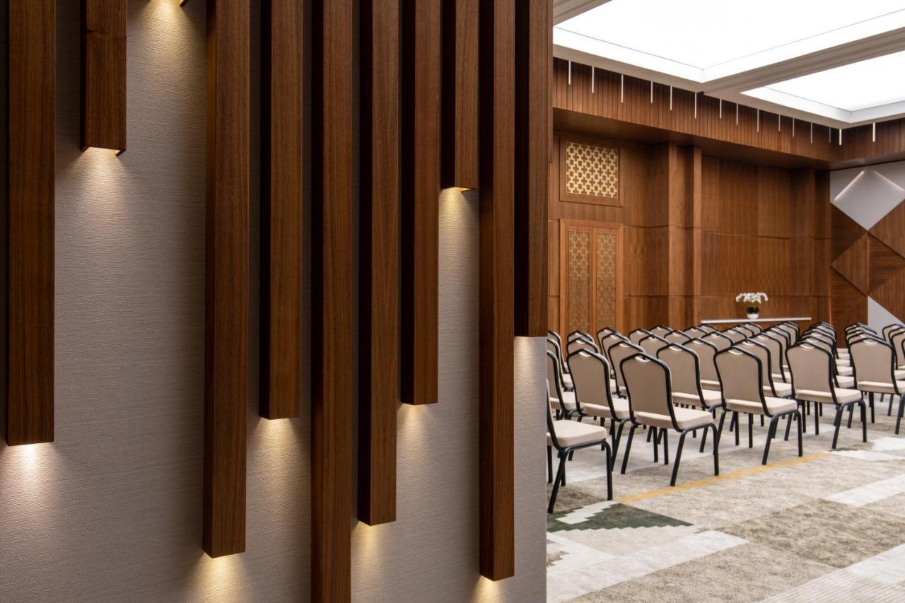 Swissotel Living Jeddah Ngoại thất bức ảnh The interior of the main conference hall