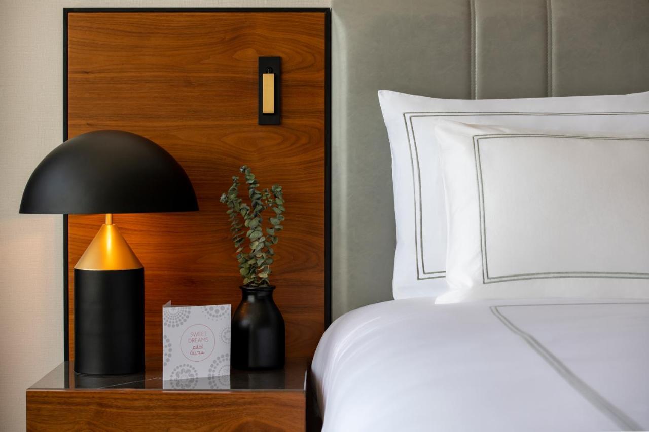 Swissotel Living Jeddah Ngoại thất bức ảnh A guest room at the hotel