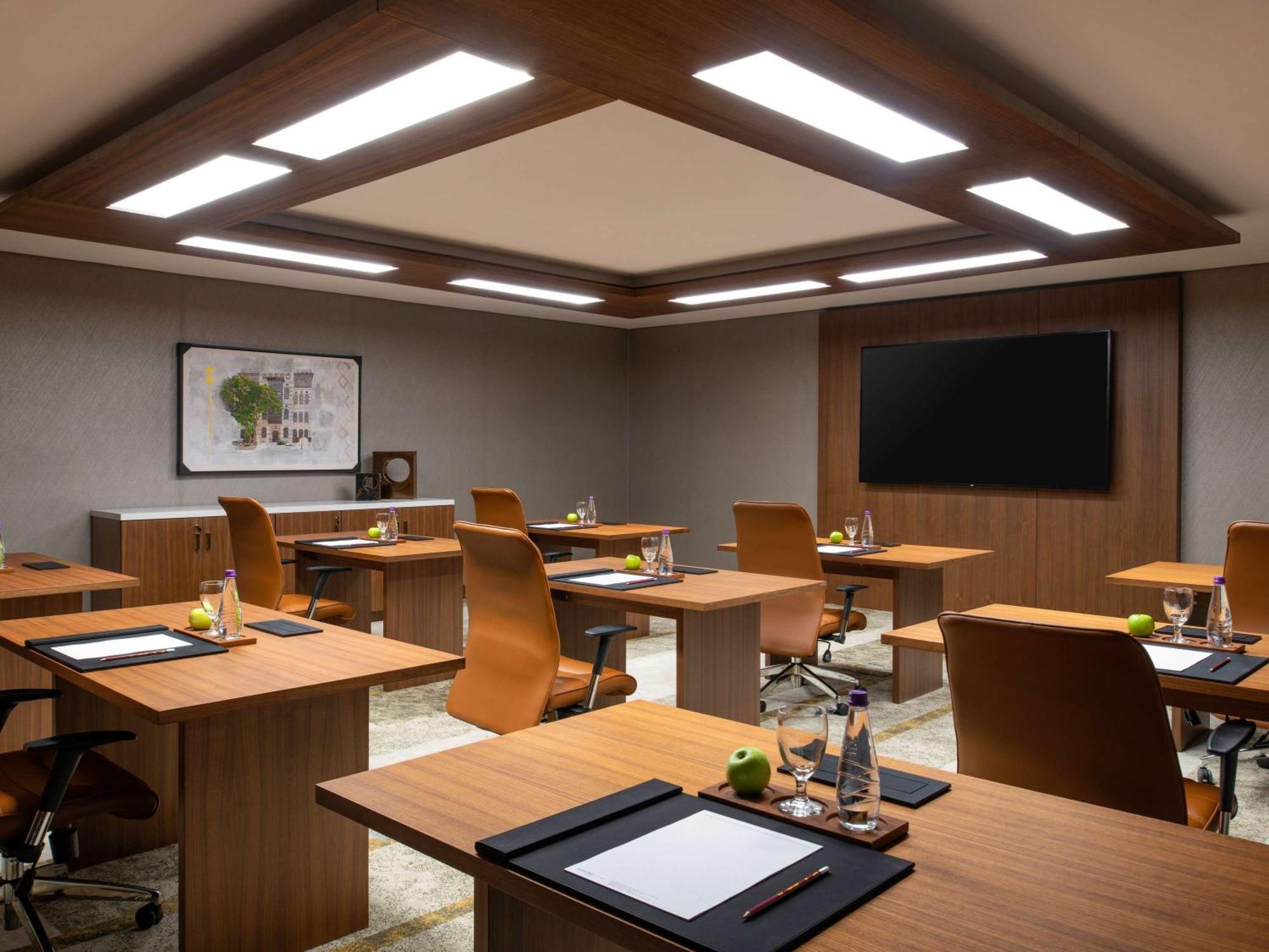 Swissotel Living Jeddah Ngoại thất bức ảnh Meeting room